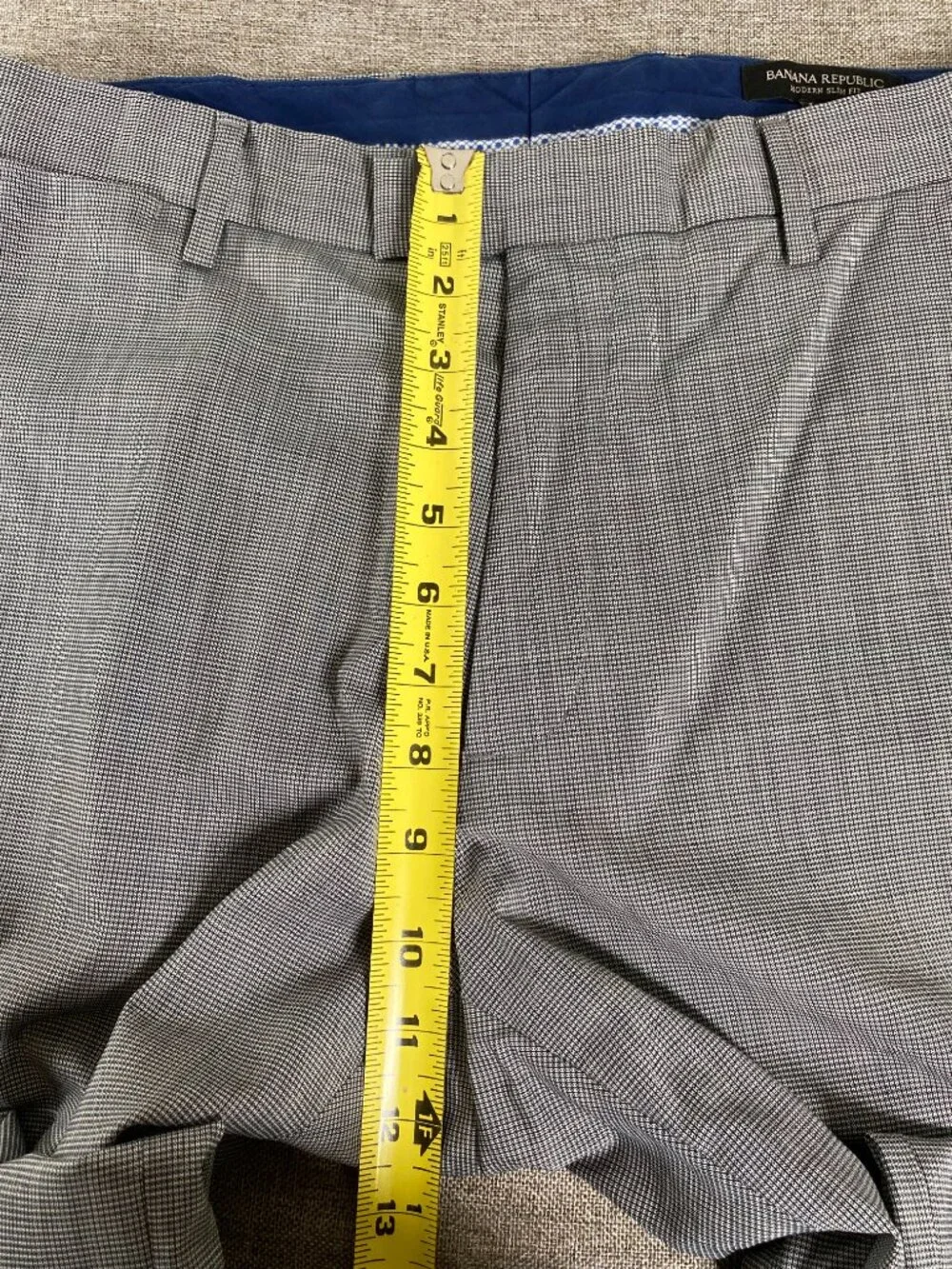 Banana Republic brand banana